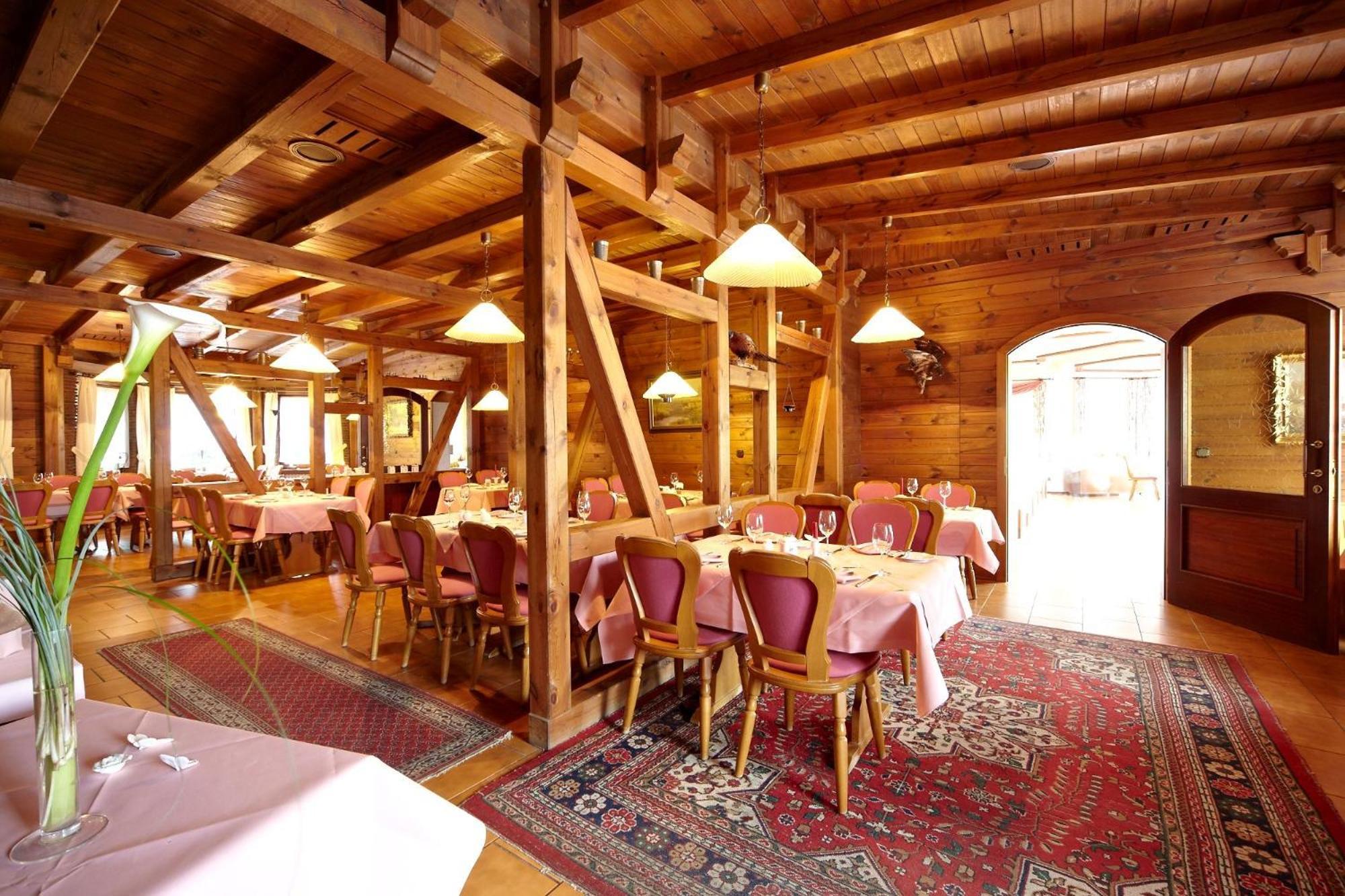 Hotel Laufelder Hof Ngoại thất bức ảnh