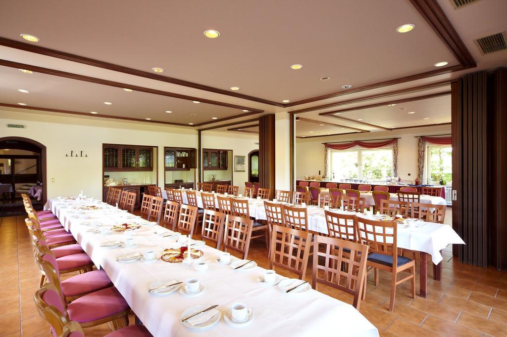 Hotel Laufelder Hof Ngoại thất bức ảnh