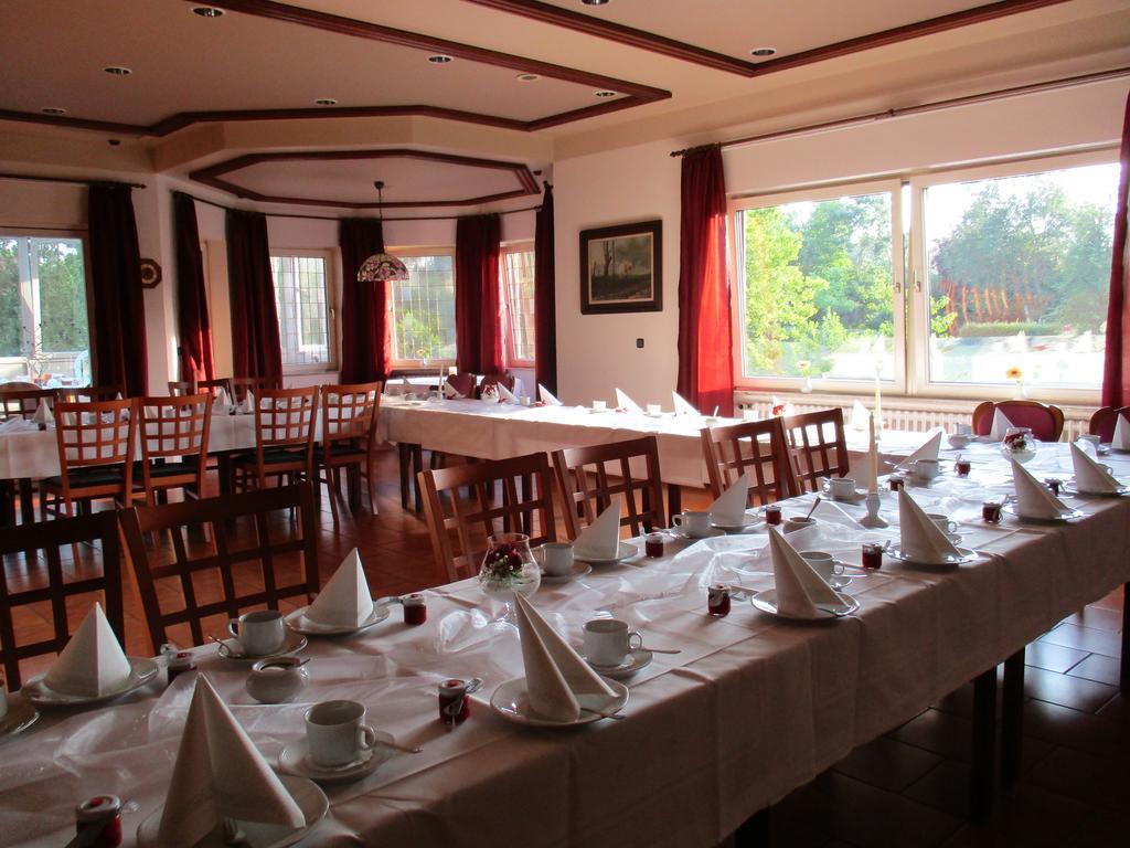 Hotel Laufelder Hof Ngoại thất bức ảnh